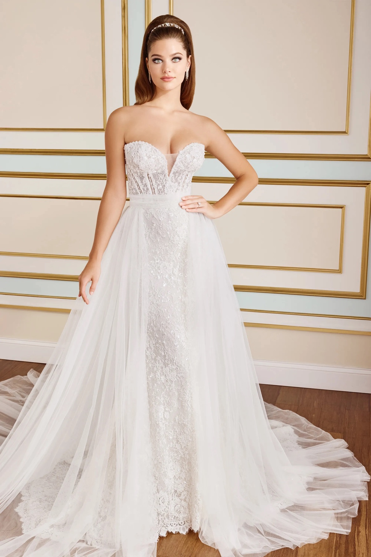 MT9113 Tulip - Martin Thornburg Wedding Dress - White Rose Bridal Newark NJ (view 4)